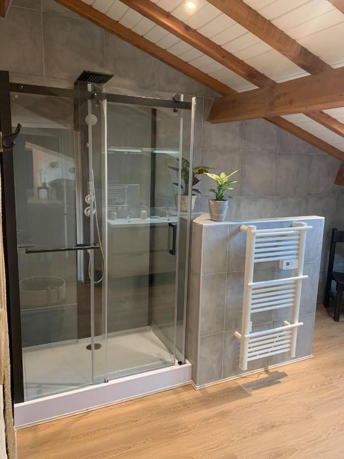 Chambre Vigne, Piscine Spa Fitness Lugon et l’Ile du Carney 외부 사진